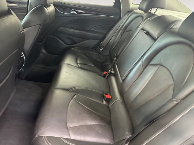 2017 Buick LaCrosse Essence