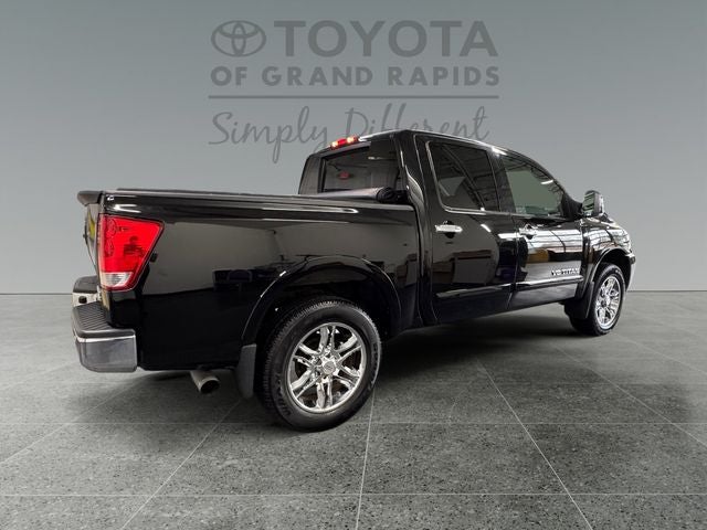 2014 Nissan Titan SL