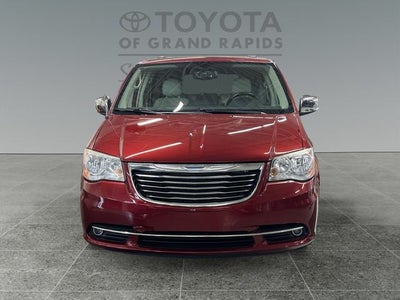2014 Chrysler Town & Country Touring-L