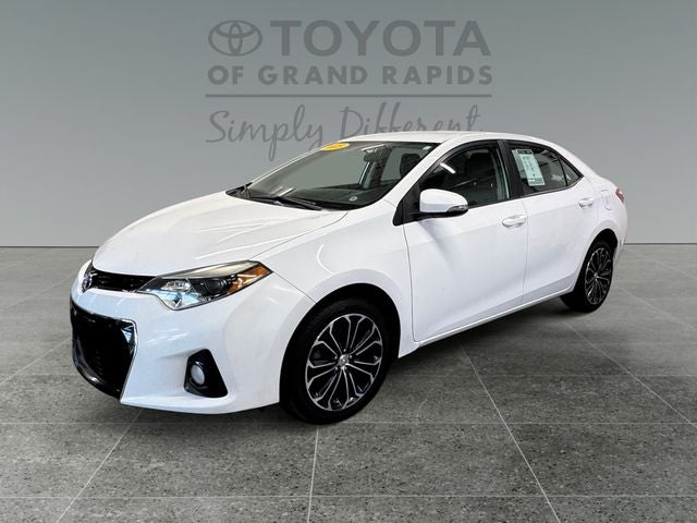 2015 Toyota Corolla S Plus