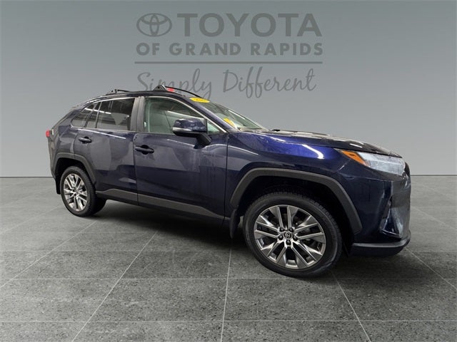 2022 Toyota RAV4 XLE Premium