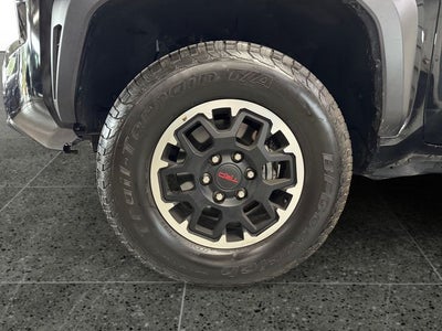 2025 Toyota Tacoma TRD Off-Road