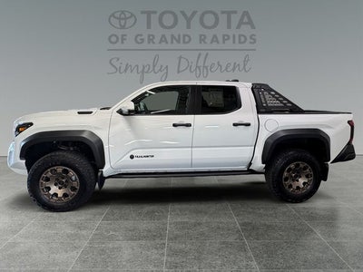 2026 Toyota Tacoma Hybrid Trailhunter