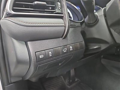 2019 Toyota Camry Hybrid LE