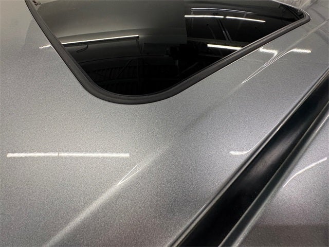 2020 Toyota Camry Hybrid XLE