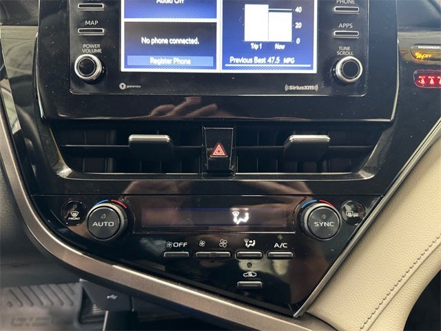 2023 Toyota Camry Hybrid SE