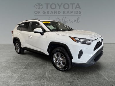 2022 Toyota RAV4 Hybrid XLE