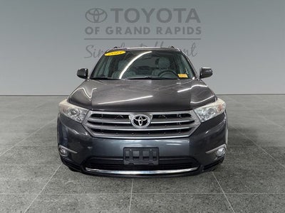 2013 Toyota Highlander SE