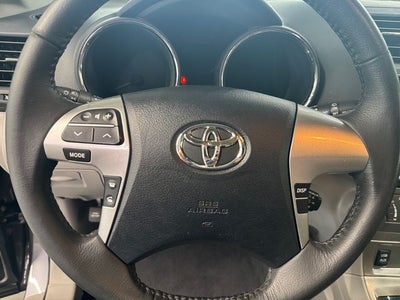 2013 Toyota Highlander SE