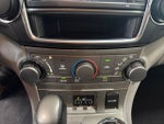 2013 Toyota Highlander SE