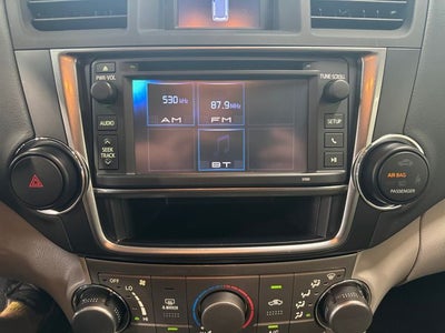 2013 Toyota Highlander SE