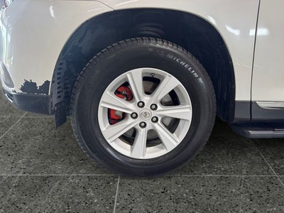 2013 Toyota Highlander Base Plus V6