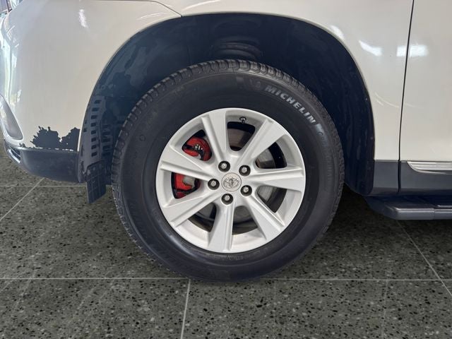 2013 Toyota Highlander Base Plus V6