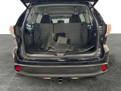 2016 Toyota Highlander LE Plus V6