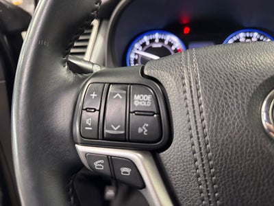 2016 Toyota Highlander LE Plus V6