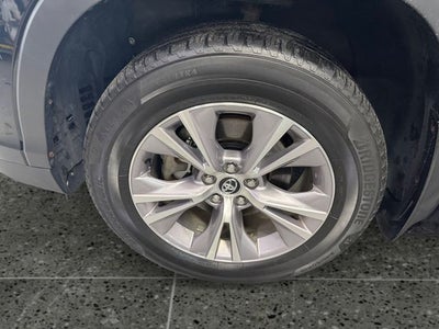 2016 Toyota Highlander LE Plus V6