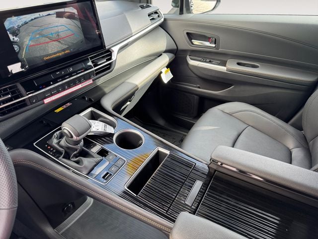 2026 Toyota Sienna Woodland Edition 7 Passenger