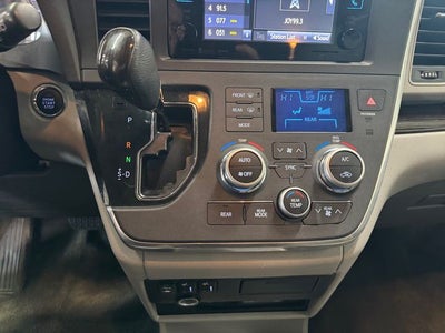 2016 Toyota Sienna XLE Premium 7 Passenger