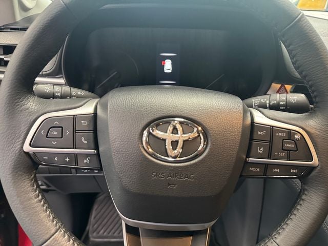 2023 Toyota Sienna XLE 7 Passenger