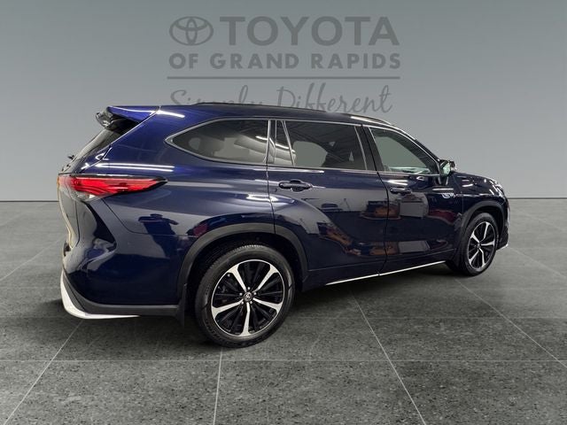 2022 Toyota Highlander XSE