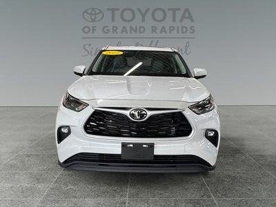 2023 Toyota Highlander XLE