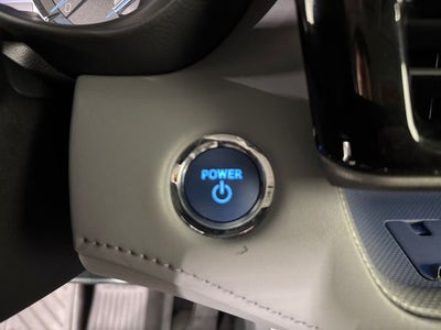 2022 Toyota Highlander Hybrid Limited