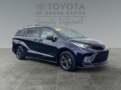 2026 Toyota Sienna XSE 7 Passenger
