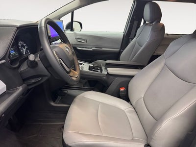 2025 Toyota Sienna XLE 7 Passenger