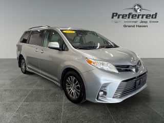2019 Toyota Sienna XLE 8 Passenger