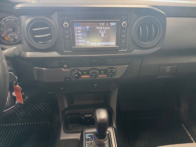 2017 Toyota Tacoma SR