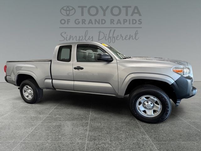 2017 Toyota Tacoma SR