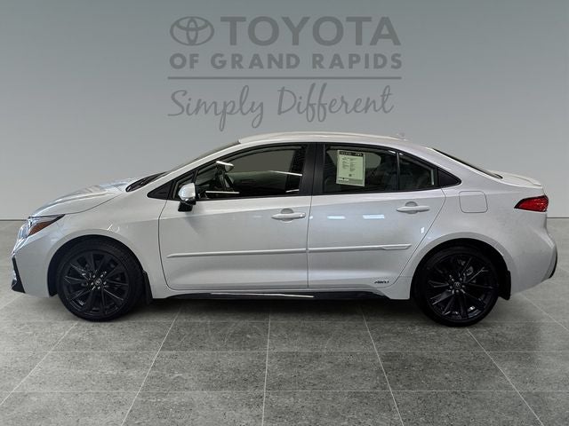 2026 Toyota Corolla Hybrid SE