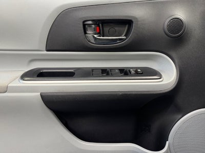2014 Toyota Prius c Three
