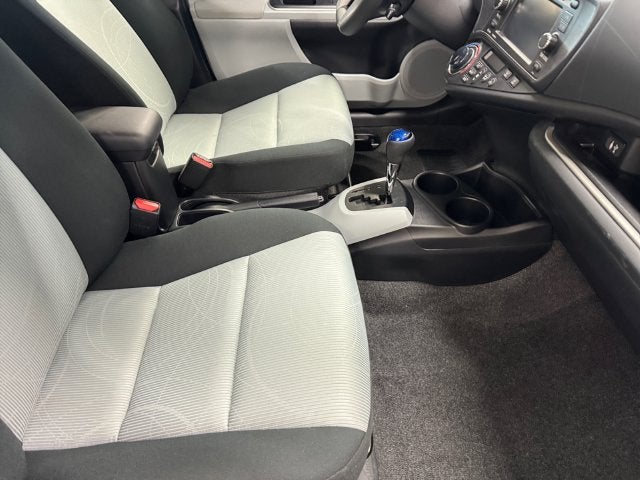 2014 Toyota Prius c Three