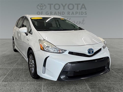 2015 Toyota Prius v Three