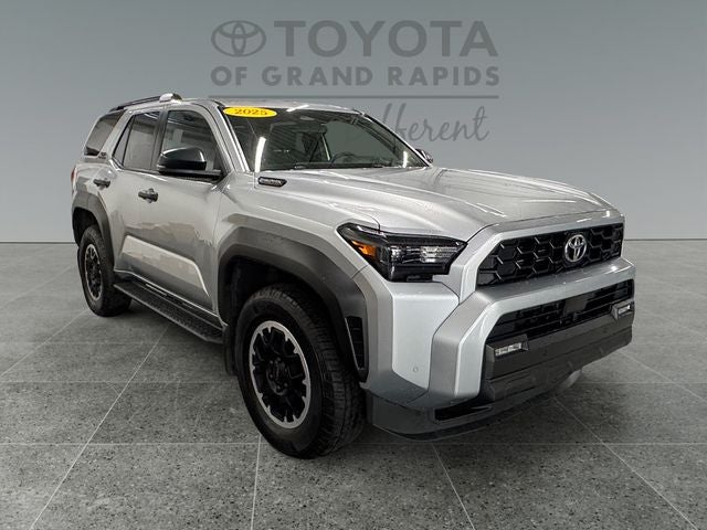 2025 Toyota 4Runner i-FORCE MAX Hybrid TRD Off Road