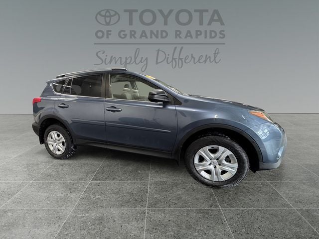 2013 Toyota RAV4 LE