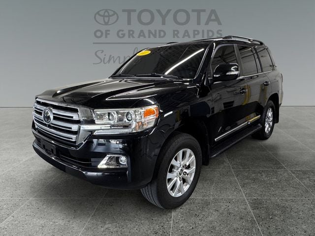 2017 Toyota Land Cruiser Base