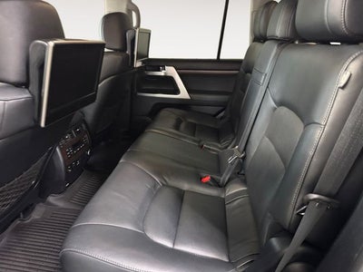 2017 Toyota Land Cruiser Base