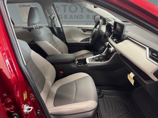 2025 Toyota RAV4 Hybrid Limited