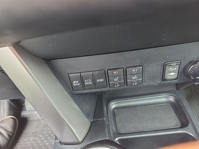 2018 Toyota RAV4 Hybrid Limited