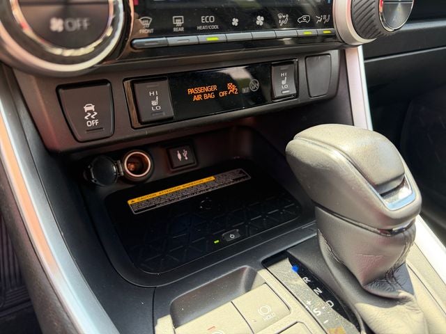 2019 Toyota RAV4 Hybrid XSE