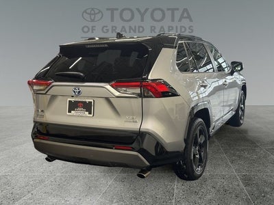 2020 Toyota RAV4 Hybrid XSE