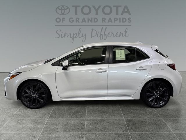 2023 Toyota Corolla Hatchback XSE