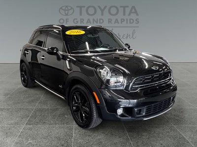 2016 MINI Cooper S Countryman Base