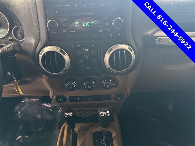 2013 Jeep Wrangler Unlimited Sahara 3.6 Liter V6 4D 4WD Automatic