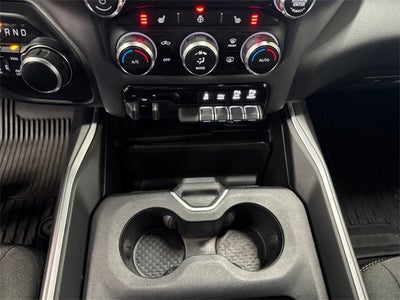 2021 RAM 1500 Big Horn/Lone Star 5.7 Liter V8 Hemi Quad Cab 4WD