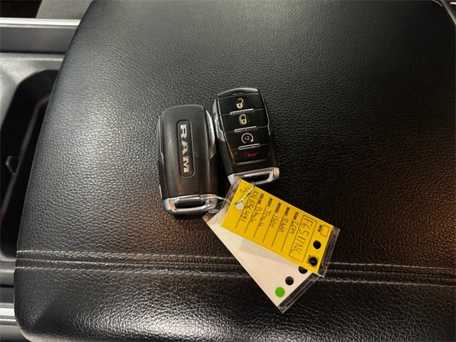 2019 RAM 1500 Big Horn/Lone Star 5.7 Liter V6 Hemi Crew Cab 4WD