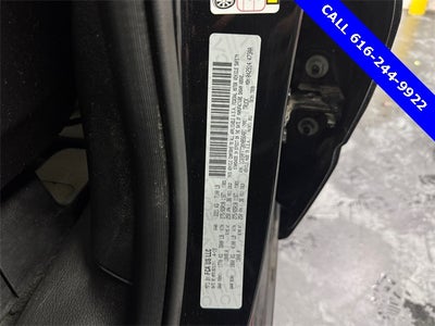 2019 RAM 1500 Big Horn/Lone Star 5.7 Liter V6 Hemi Crew Cab 4WD