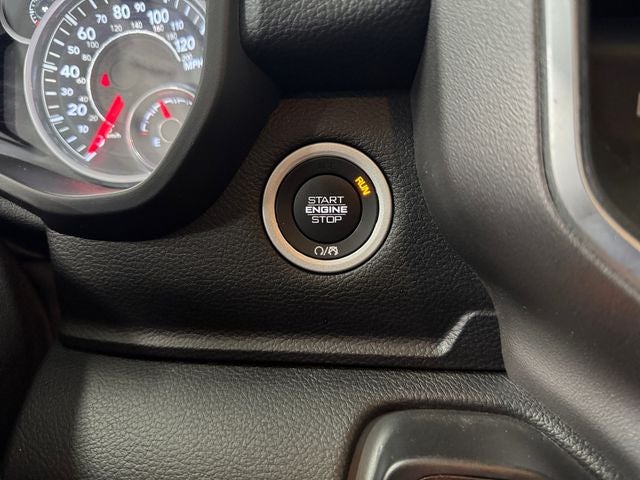 2019 RAM 1500 Big Horn/Lone Star 5.7 Liter V8 Hemi Crew Cab 4WD